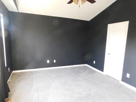 3942 Shepherds Run Jeffersonville IN 47130