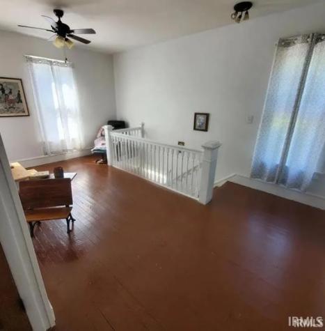 227 S 7th Street Vincennes IN 47591