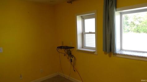 10277 Hwy 50 W Hwy 50 Highway Bedford IN 47421