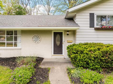 601 N Bittersweet Lane Muncie IN 47304