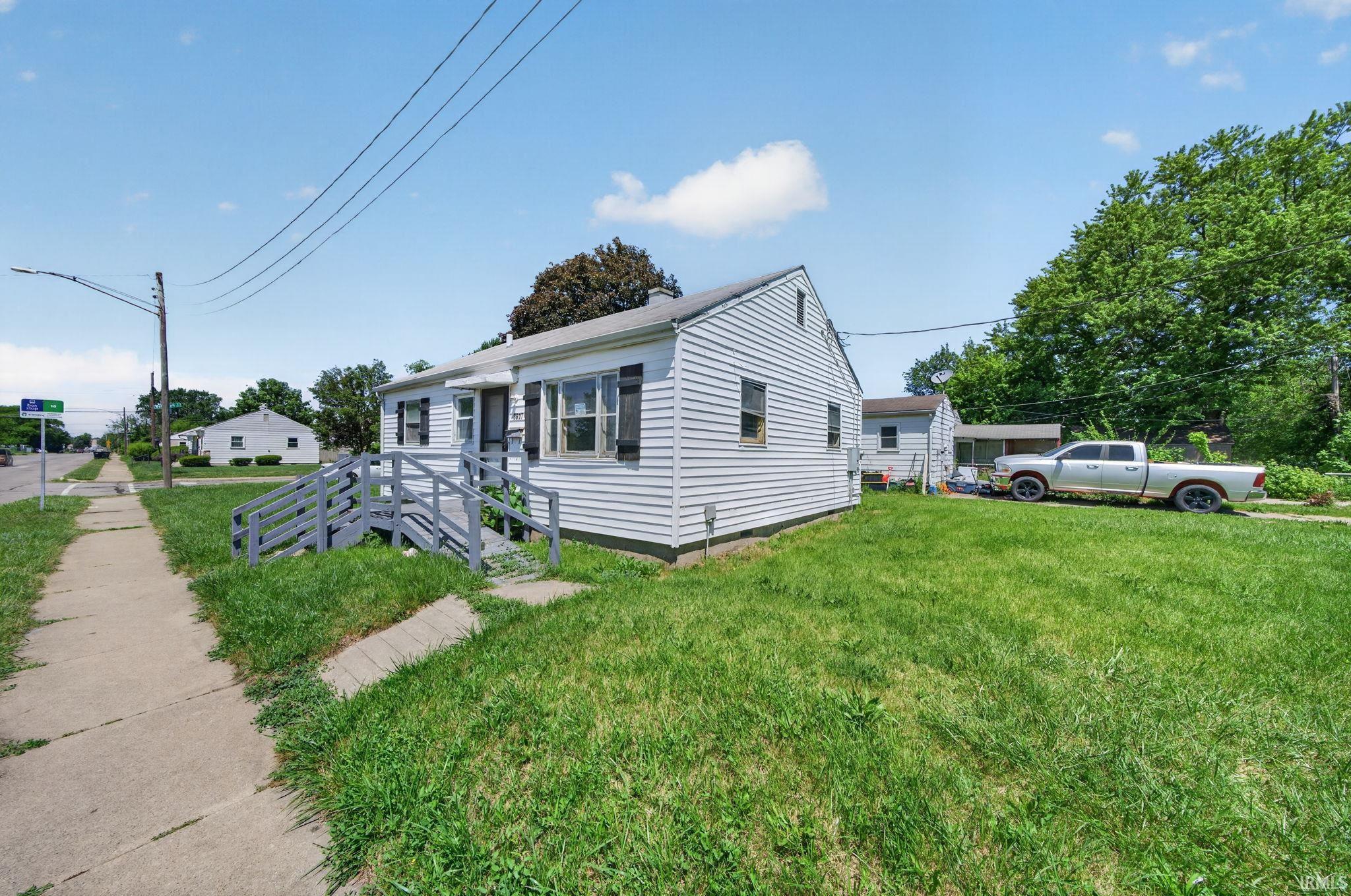 3617 W Washington Street South Bend IN 46619