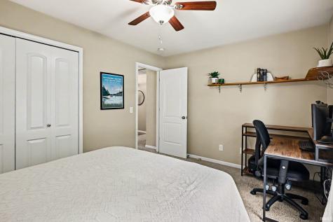 671 Stag Drive Warsaw IN 46582