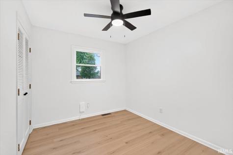 2815 Yellowwood Court Columbus IN 47203