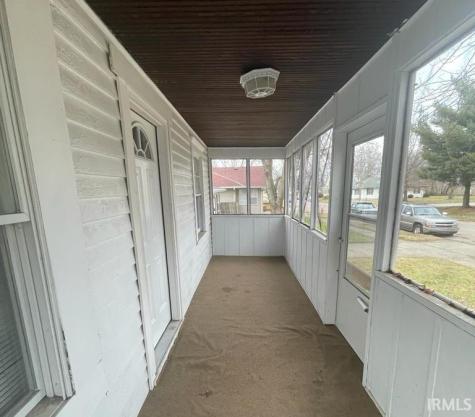 1909 S Brookfield Street South Bend IN 46613