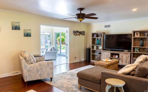 10295 Queen Road Plymouth IN 46563
