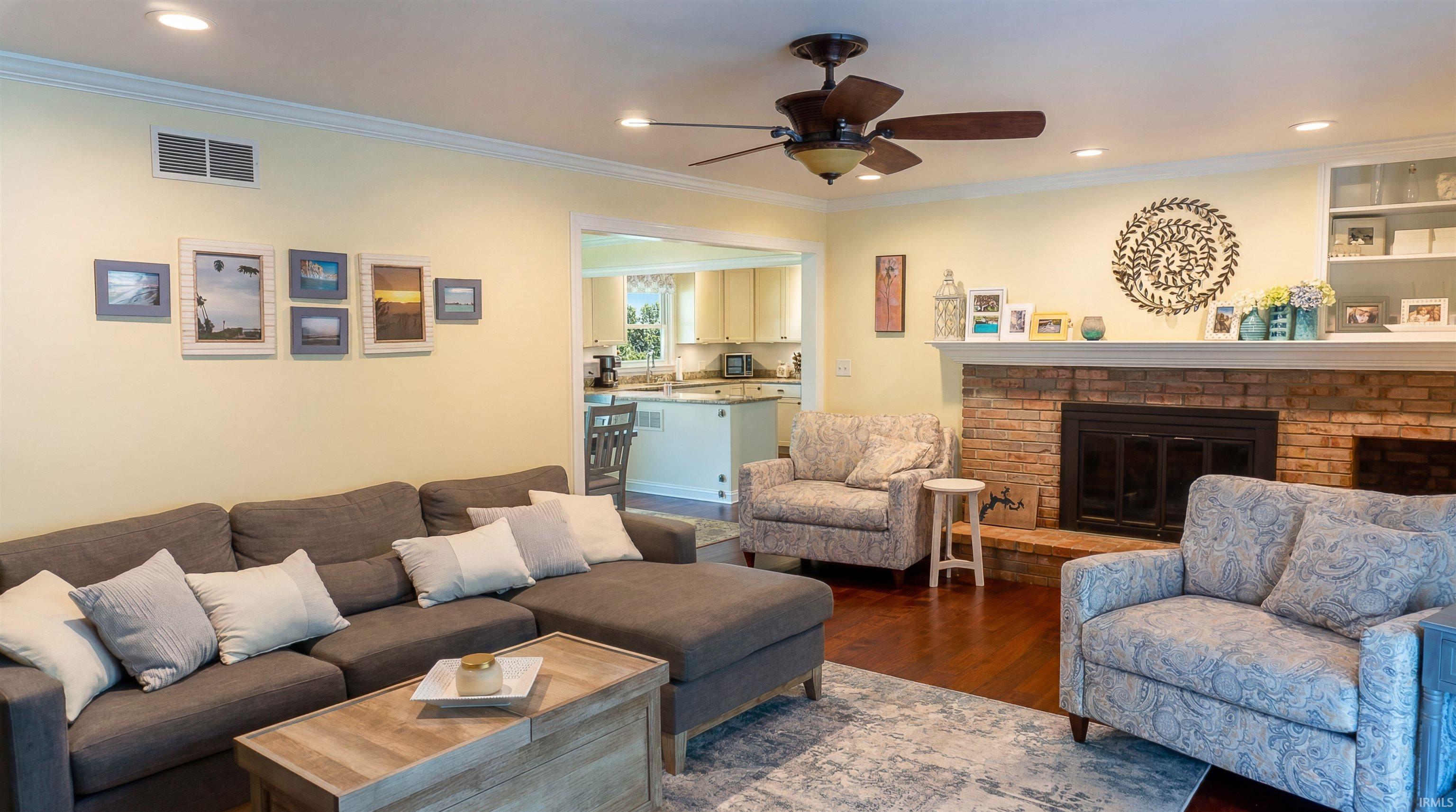 10295 Queen Road Plymouth IN 46563