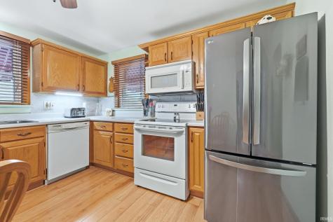 7314 Bluffton Road Fort Wayne IN 46809