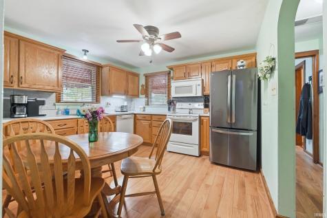 7314 Bluffton Road Fort Wayne IN 46809