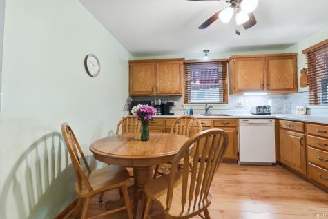 7314 Bluffton Road Fort Wayne IN 46809