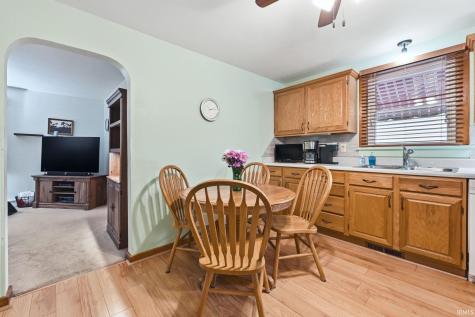7314 Bluffton Road Fort Wayne IN 46809