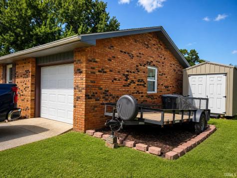 104 N Brandywine Court Salem IN 47167