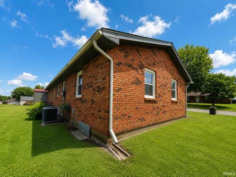 104 N Brandywine Court Salem IN 47167