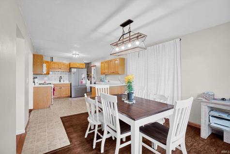28 Trinton Circle Bedford IN 47421