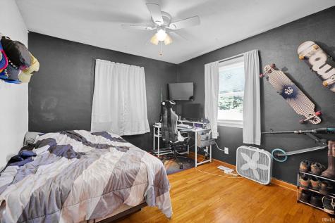 28 Trinton Circle Bedford IN 47421