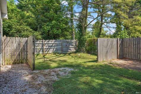 28 Trinton Circle Bedford IN 47421