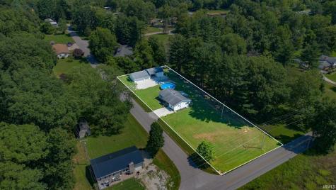 28 Trinton Circle Bedford IN 47421