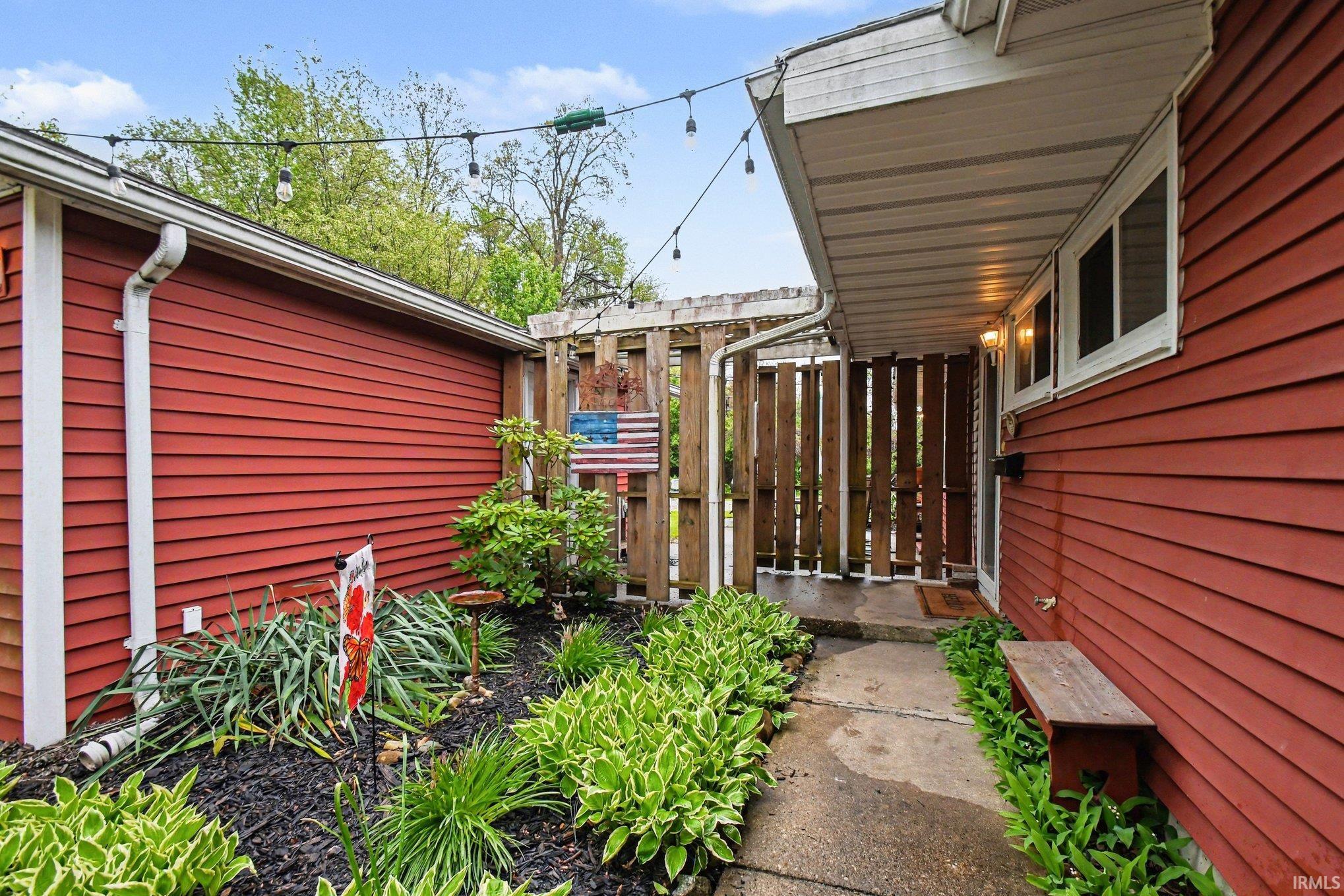 1730 Ridgedale Road South Bend IN 46614