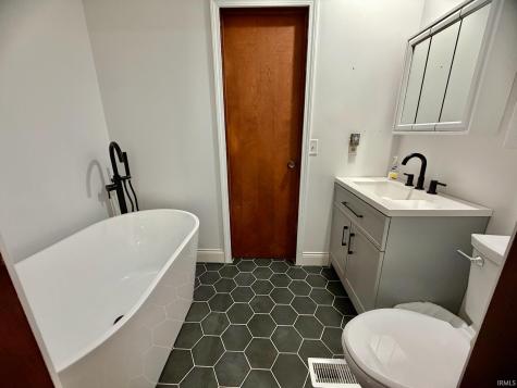 493 E State Road 58 Bedford IN 47421