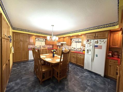 2406 Glennwood Drive Washington IN 47501