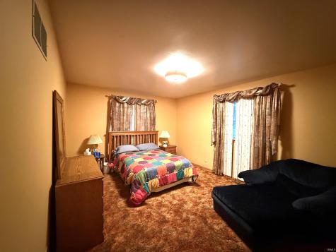 2406 Glennwood Drive Washington IN 47501