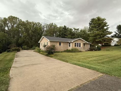 2406 Glennwood Drive Washington IN 47501