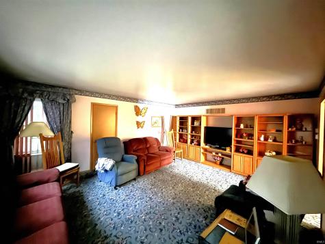 2406 Glennwood Drive Washington IN 47501