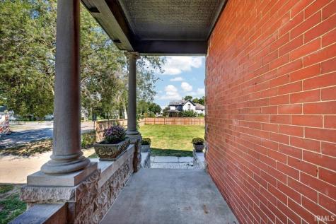 112 W 1st Street Brookston IN 47923