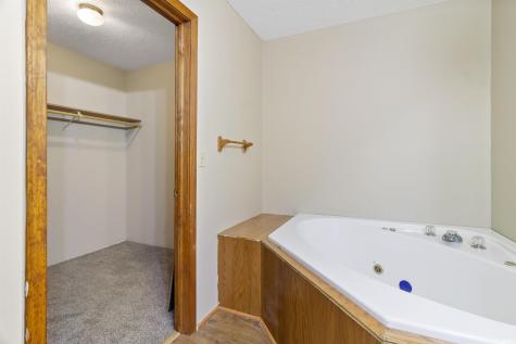 6123 S Harmon Street Marion IN 46953