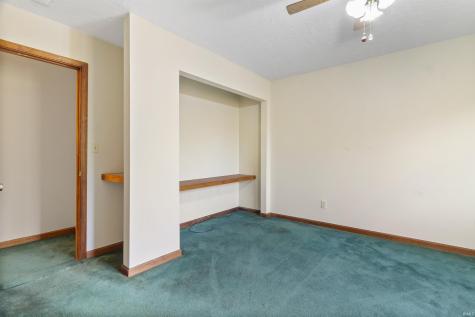 6123 S Harmon Street Marion IN 46953