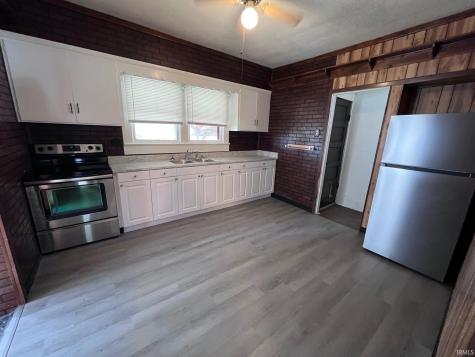 715 S 16th Street Terre Haute IN 47807