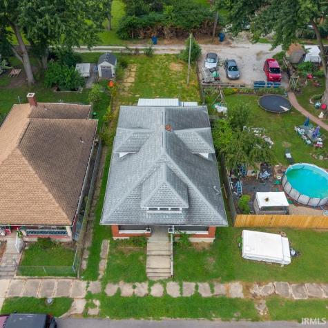715 S 16th Street Terre Haute IN 47807