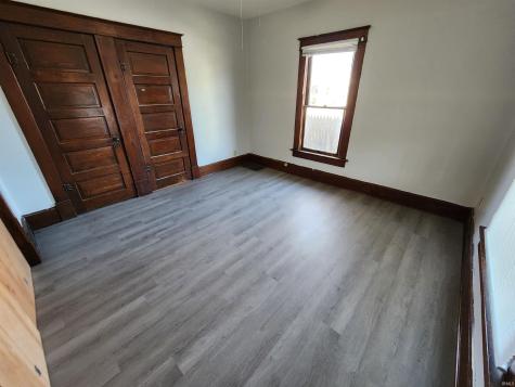 715 S 16th Street Terre Haute IN 47807