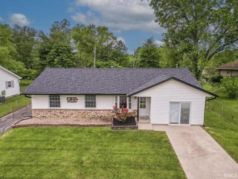 3212 S Fairington Drive Bloomington IN 47403