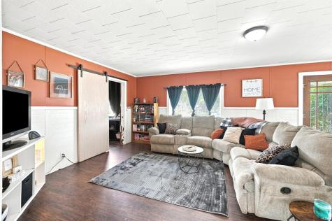 602 S Wayne Street Hamilton IN 46742
