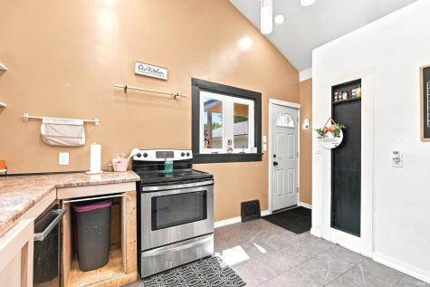 602 S Wayne Street Hamilton IN 46742