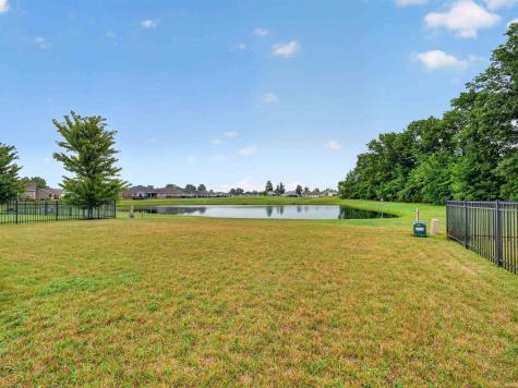 8010 Wethersfield Cove Fort Wayne IN 46835