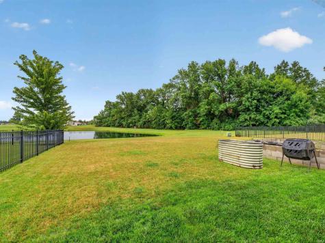 8010 Wethersfield Cove Fort Wayne IN 46835