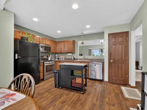 8010 Wethersfield Cove Fort Wayne IN 46835