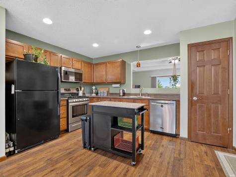 8010 Wethersfield Cove Fort Wayne IN 46835
