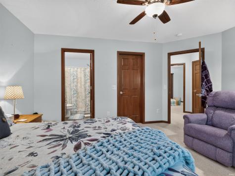 8010 Wethersfield Cove Fort Wayne IN 46835
