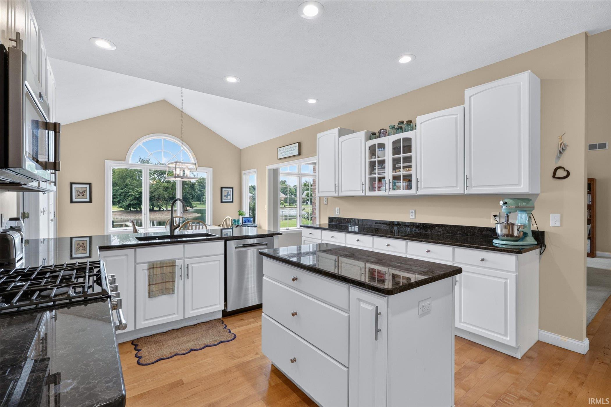50676 Lakeside Drive Granger IN 46530