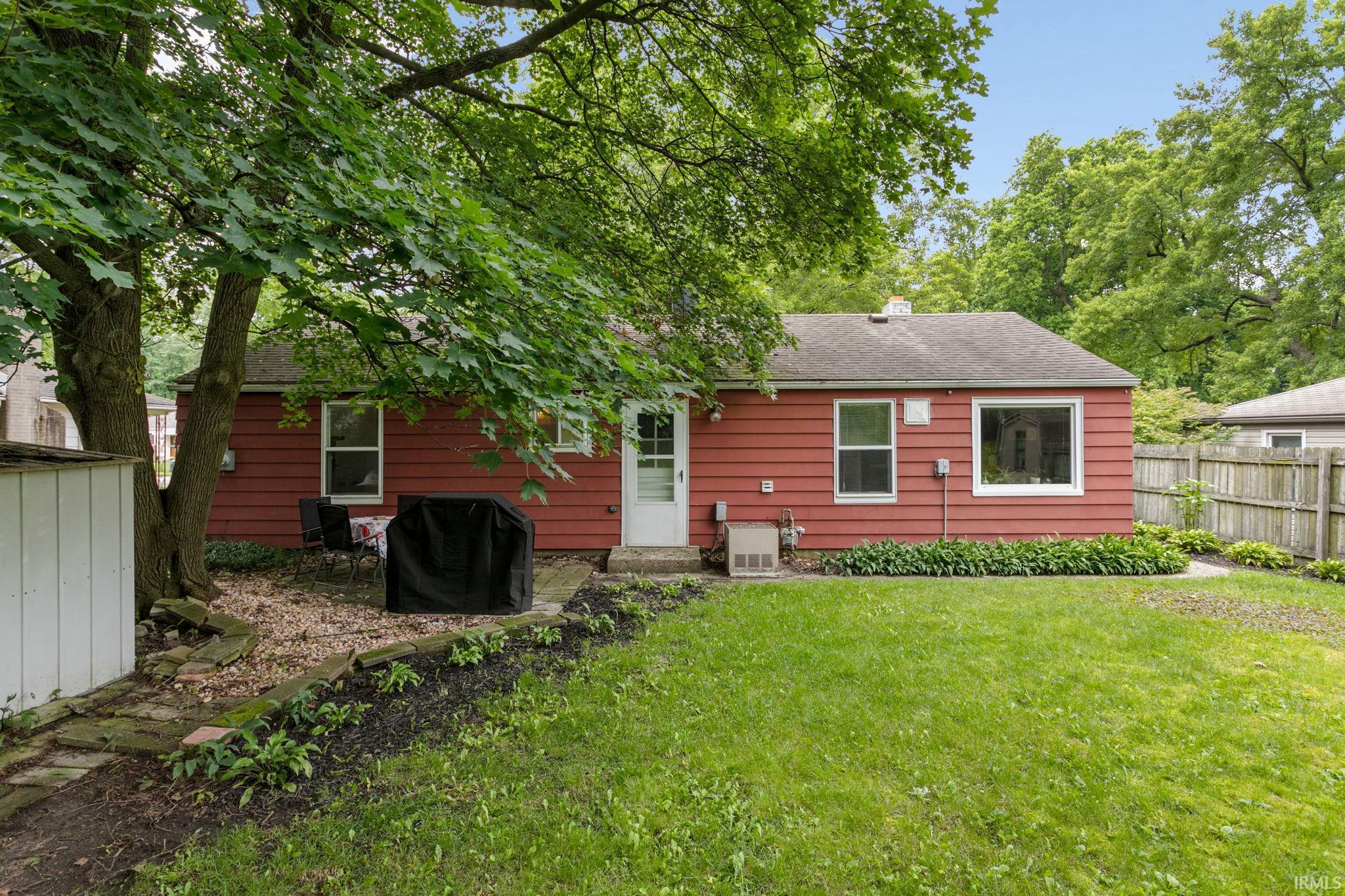 2510 Sampson Street South Bend IN 46614