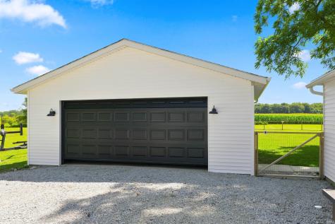 4295 S 600 W Huntington IN 46750