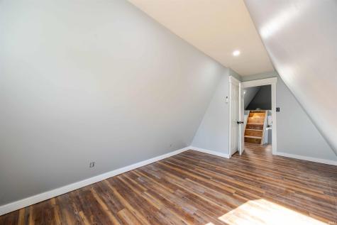 123 Empire Lane Bedford IN 47421