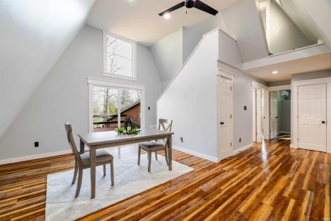 123 Empire Lane Bedford IN 47421