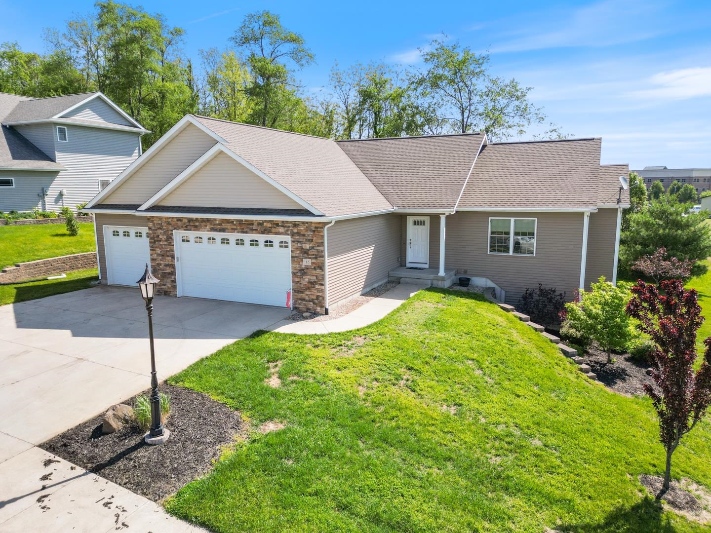 165 Chickadee Lane Warsaw IN 46580