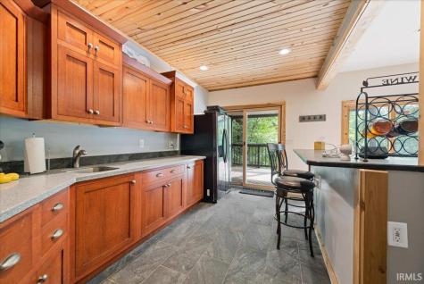 6308 N Bent Pine Drive Bloomington IN 47408