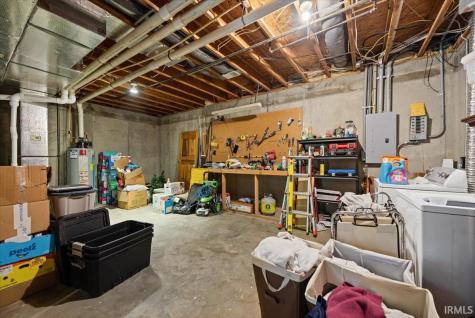 6308 N Bent Pine Drive Bloomington IN 47408