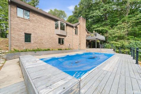 6308 N Bent Pine Drive Bloomington IN 47408
