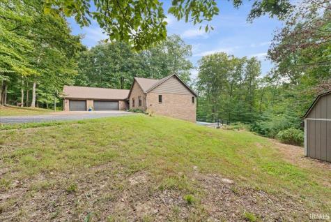 6308 N Bent Pine Drive Bloomington IN 47408